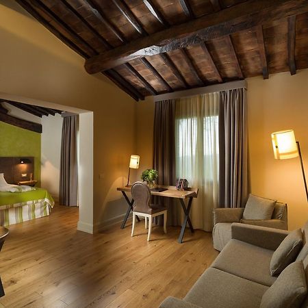 Hotel La Tabaccaia Монтайоне Екстериор снимка