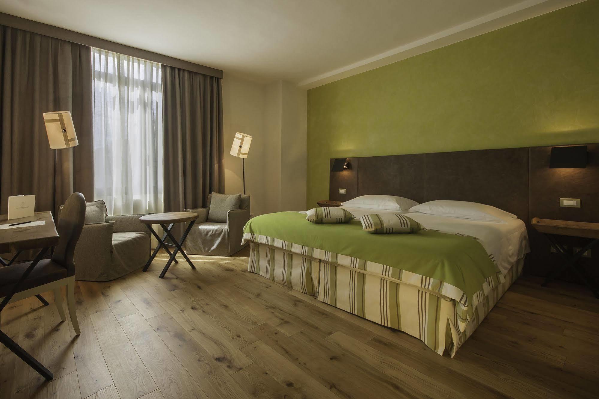 Hotel La Tabaccaia Монтайоне Екстериор снимка