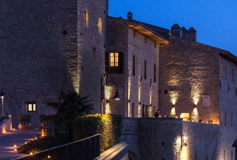 Hotel La Tabaccaia Монтайоне Екстериор снимка